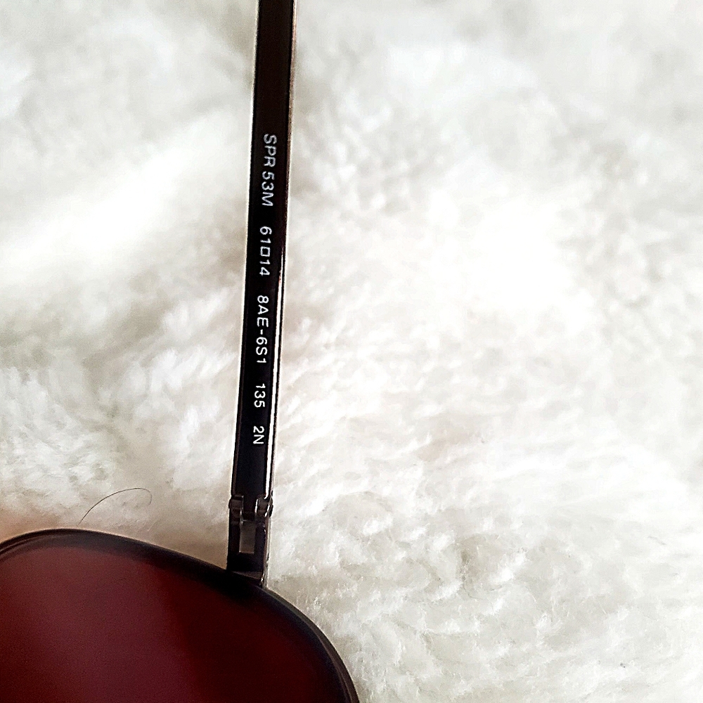 Prada sunglasses - Picture 4 of 11